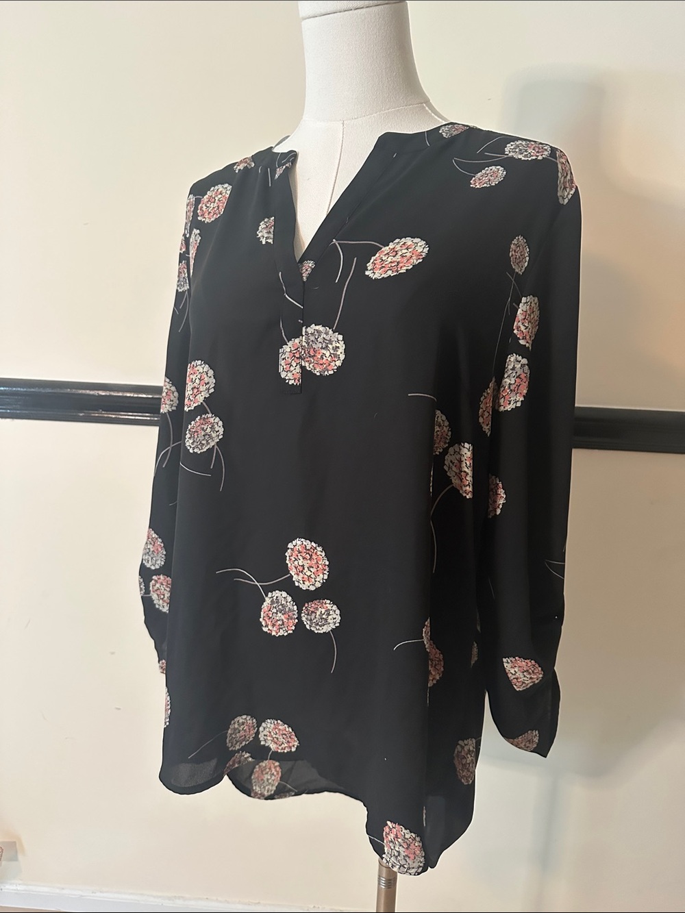 Daniel Rainn Black Floral Split-Neck Blouse